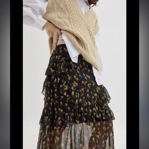 NWT Urban Outfitters Tuli Ruffle Midi Skirt in Black Floral Flowy Size Large